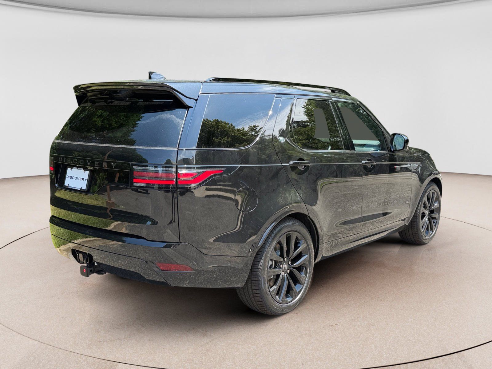 New 2026 Land Rover Discovery Dynamic SE AWD/4WD image 5