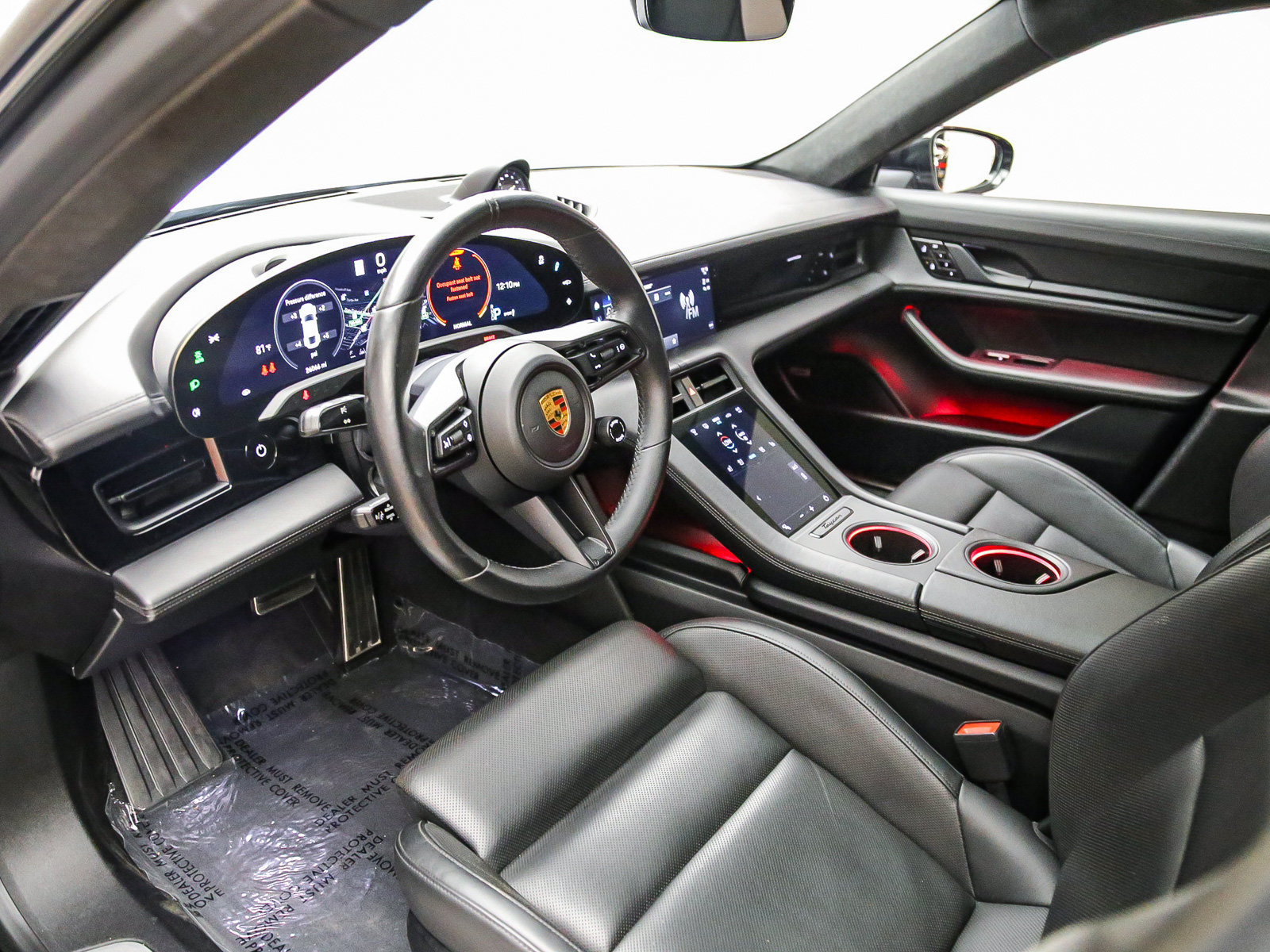 Used 2020 Porsche Taycan Turbo AWD/4WD image 4