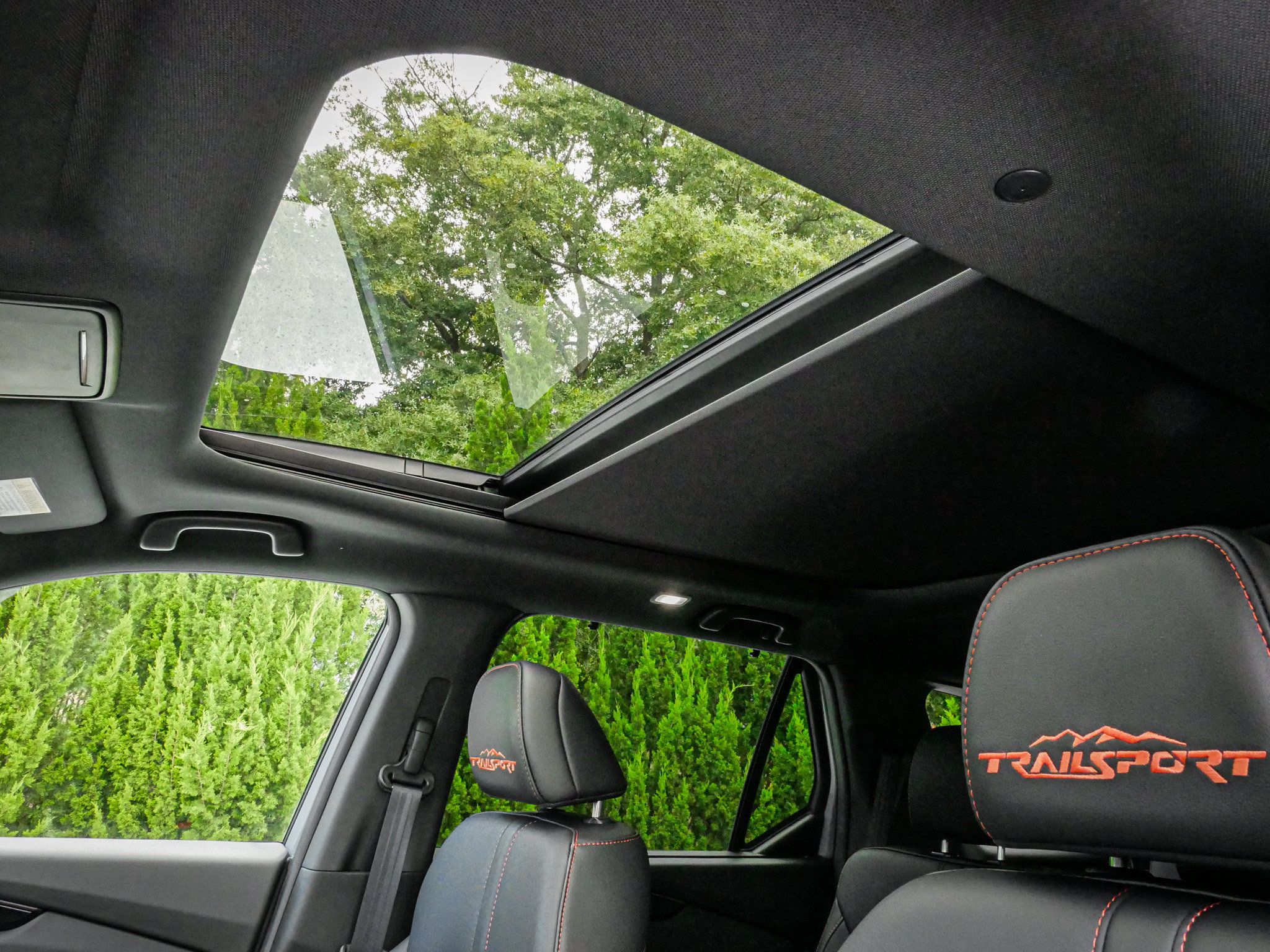 Certified 2025 Honda Pilot TrailSport image 27