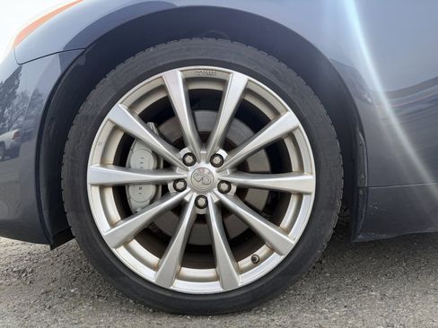 Used 2010 INFINITI G37 Journey w/ Premium Pkg image 9