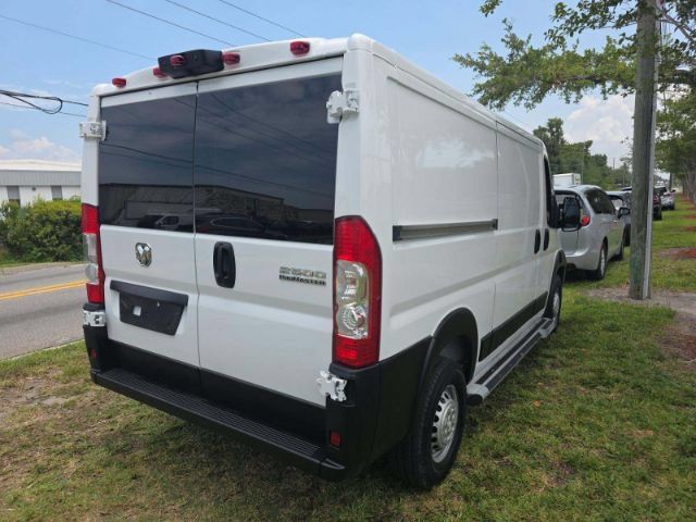 Used 2025 RAM ProMaster 2500 w/ U-Haul Equipment Group FWD image 4