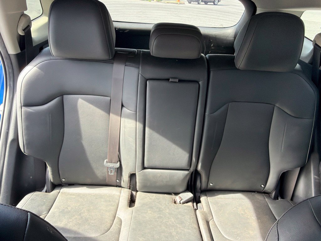 Used 2023 Kia Sportage EX AWD/4WD image 19