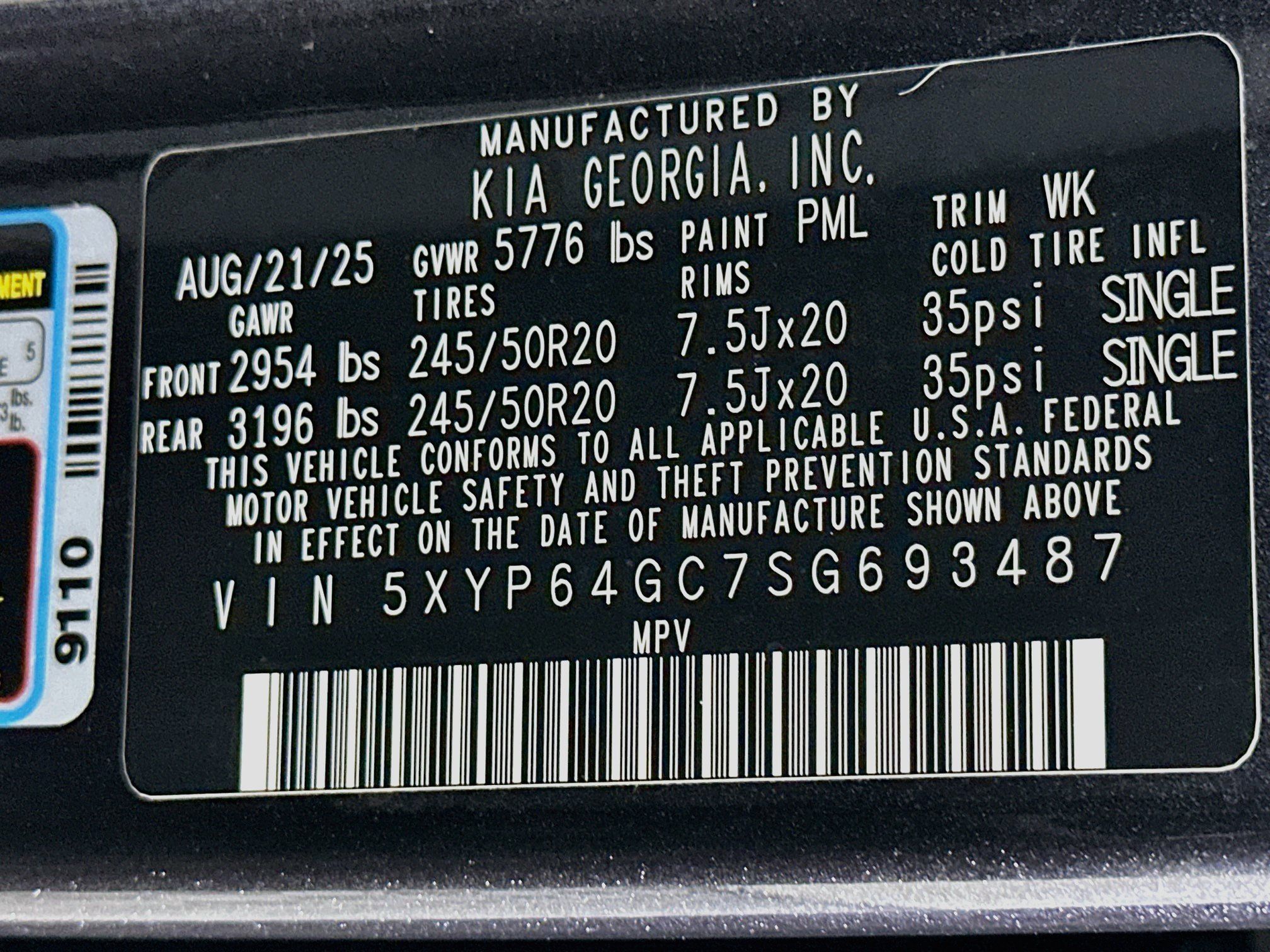 Used 2025 Kia Telluride S FWD image 12