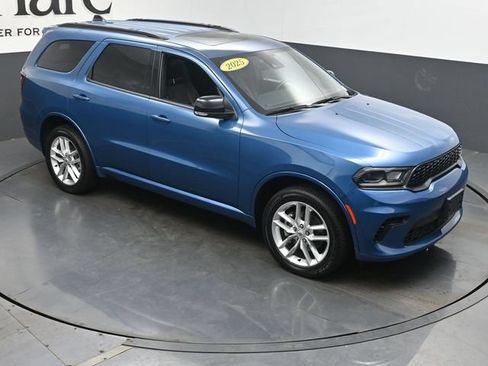 Used 2025 Dodge Durango GT AWD/4WD image 50