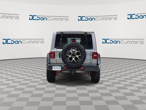 Used 2019 Jeep Wrangler Unlimited Rubicon AWD/4WD image 7