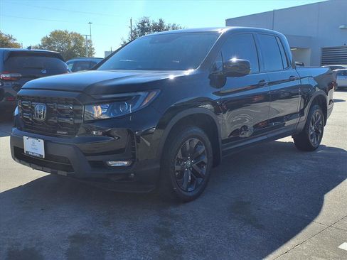 Certified 2024 Honda Ridgeline Sport image 21