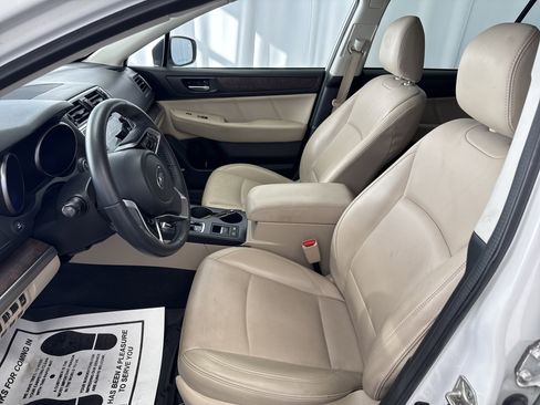 Used 2019 Subaru Outback 3.6R Limited image 7