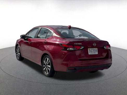 Used 2025 Nissan Versa SV image 11