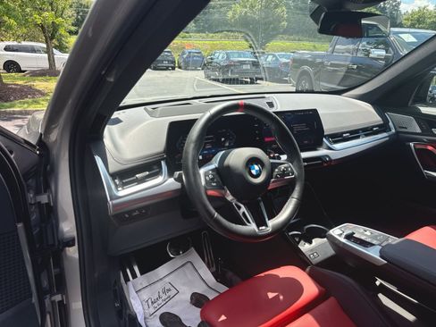 Used 2025 BMW X1 M35i AWD/4WD image 17