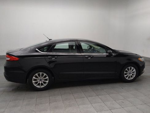 Used 2017 Ford Fusion S image 10