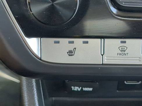 Used 2018 Hyundai Sonata SEL w/ Winter Weather Package image 24