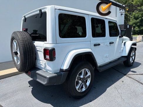 Certified 2022 Jeep Wrangler Unlimited Sahara AWD/4WD image 12