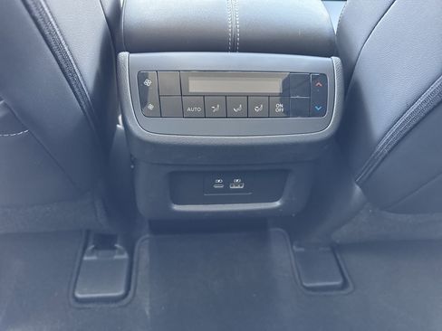 Certified 2025 Nissan Pathfinder SL AWD/4WD image 11