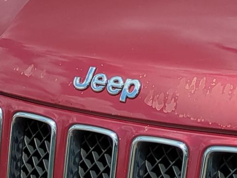 Used 2016 Jeep Compass High Altitude AWD/4WD image 12