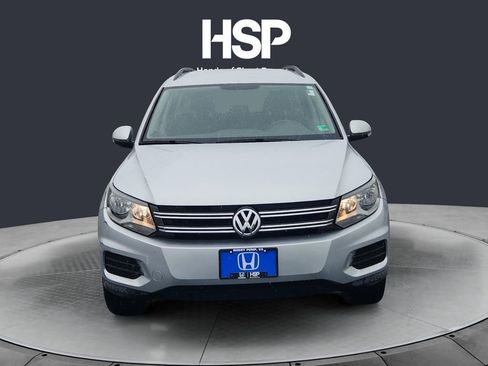 Used 2017 Volkswagen Tiguan Limited w/ Premium Package FWD image 8