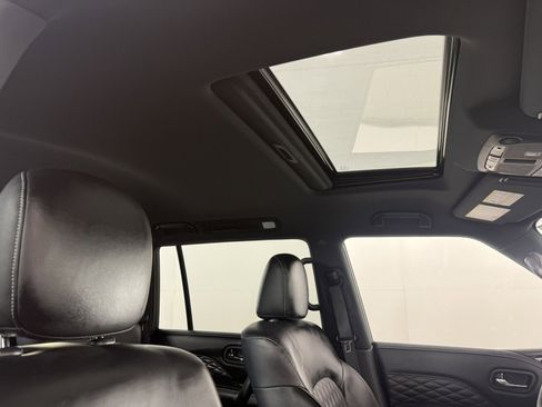 Used 2024 INFINITI QX80 Sensory AWD/4WD image 13