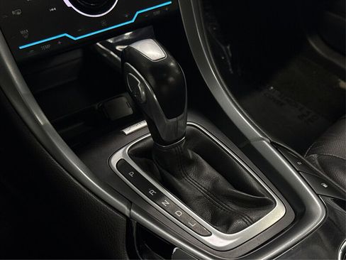 Used 2015 Ford Fusion Energi Titanium FWD image 23