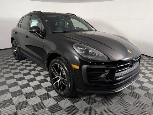 New 2026 Porsche Macan AWD/4WD image 9