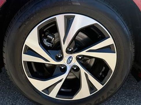 Certified 2025 Subaru Legacy Premium w/ Popular Package #1A AWD/4WD image 17