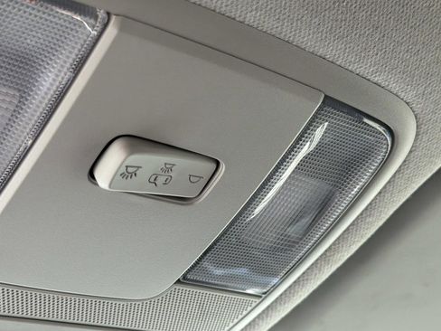 Used 2023 Kia Soul LX w/ Option Group 015 FWD image 27
