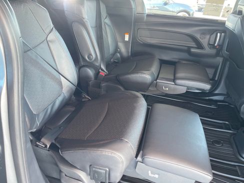 New 2026 Toyota Sienna Limited image 16
