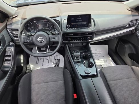 Used 2023 Nissan Rogue SV AWD/4WD image 8