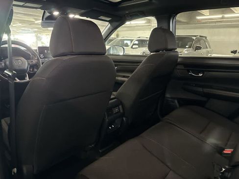 Used 2025 Honda CR-V Sport image 23
