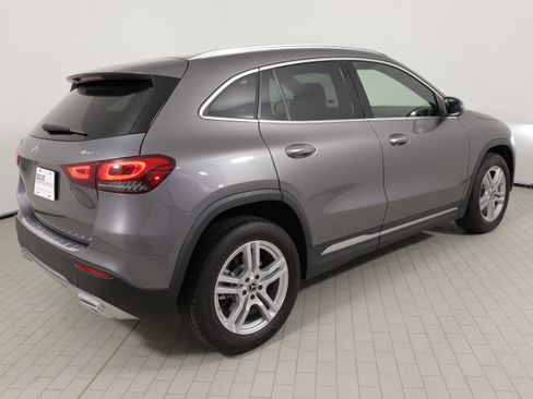 Used 2023 Mercedes-Benz GLA 250 4MATIC image 12