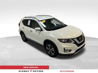 Used 2017 Nissan Rogue SL