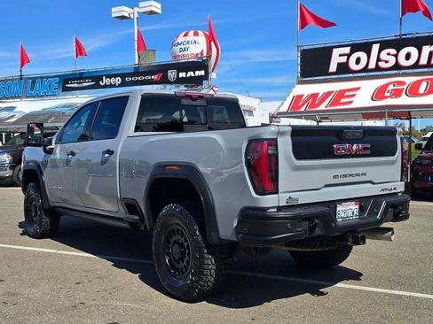 Used 2024 GMC Sierra 2500 AT4X w/ AT4X AEV Edition AWD/4WD image 6