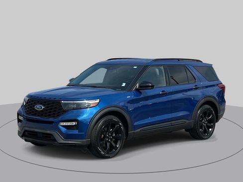 Used 2023 Ford Explorer ST-Line w/ Class IV Trailer Tow Package RWD image 8