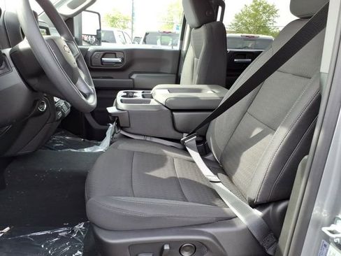 New 2026 Chevrolet Silverado 2500 Custom w/ Custom Convenience Package AWD/4WD image 6
