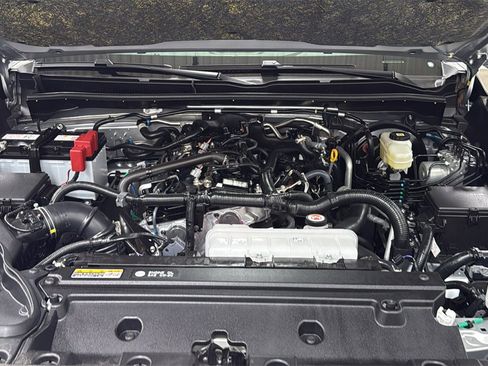 Certified 2025 Toyota 4Runner TRD Off-Road Premium image 25