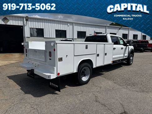 New 2025 Ford F550 2WD Crew Cab image 8