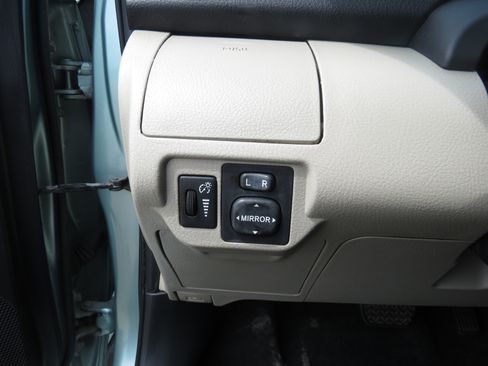 Used 2008 Toyota Yaris Sedan w/ PWR Pkg w/Steel Wheels FWD image 11