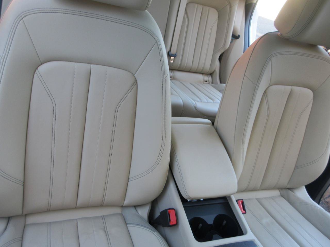 Used 2023 Audi Q5 2.0T Premium w/ Convenience Package AWD/4WD image 31