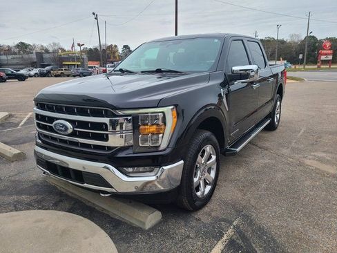 Used 2023 Ford F150 Lariat w/ Trailer Tow Package image 2