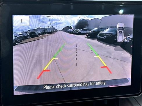 Certified 2022 Ford Explorer XLT image 21