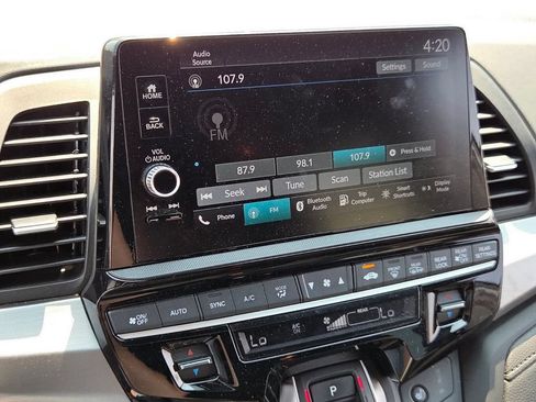 Used 2025 Honda Odyssey Sport-L image 21