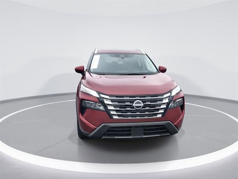 Certified 2025 Nissan Rogue SV w/ SV Premium Package image 3