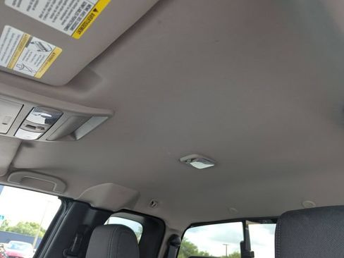 Certified 2024 Nissan Frontier SV w/ SV Convenience Package AWD/4WD image 30