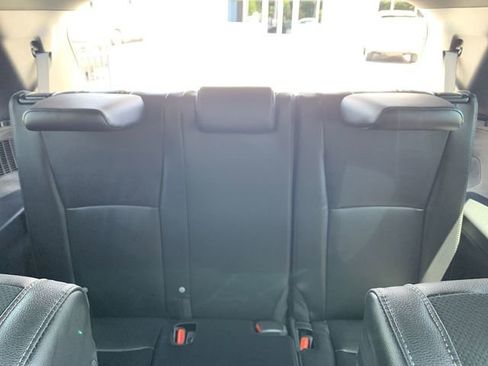 Used 2024 Toyota Grand Highlander AWD Hybrid image 34