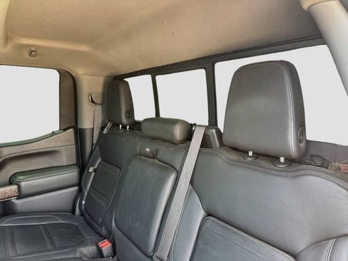 Used 2021 GMC Sierra 1500 Denali w/ Denali Ultimate Package AWD/4WD image 23