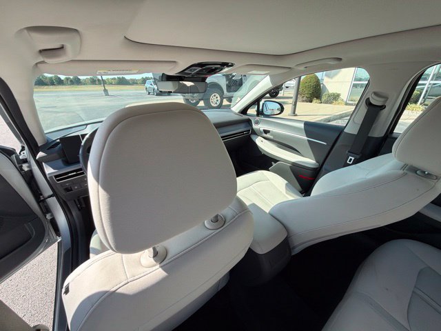 Used 2024 Hyundai Sonata SEL w/ Convenience Package FWD image 15
