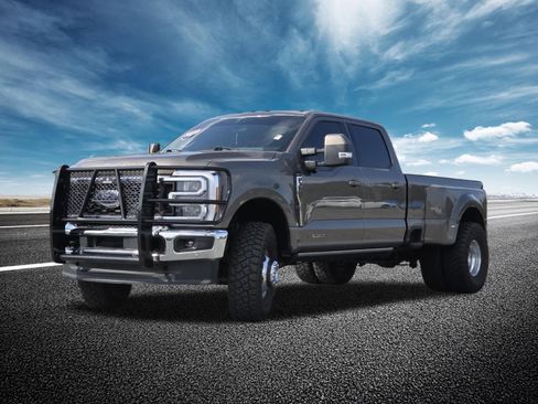 Used 2023 Ford F350 Lariat w/ Lariat Ultimate Package image 20