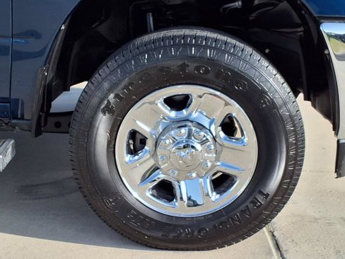 Used 2022 RAM 2500 Tradesman AWD/4WD image 9