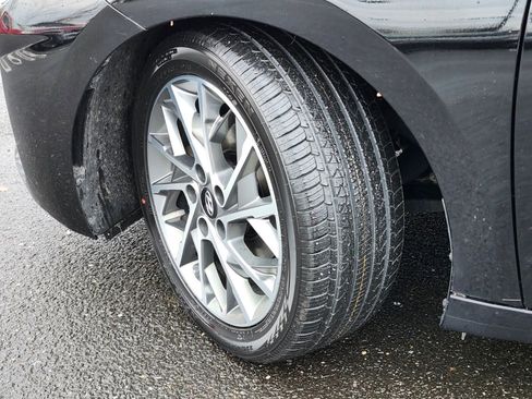 Used 2019 Hyundai Elantra Limited w/ Ultimate Package 02 image 34