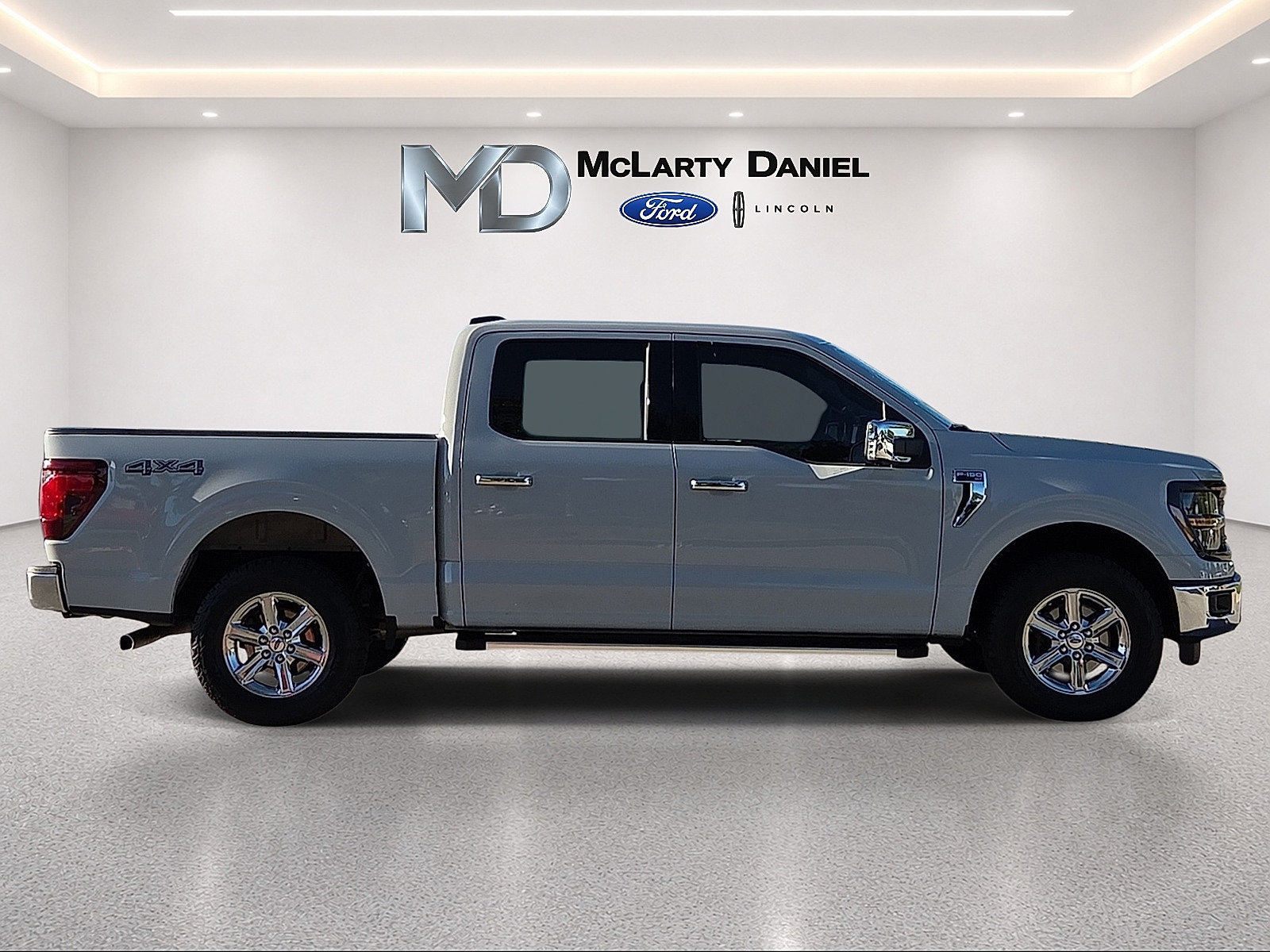 Certified 2024 Ford F150 XLT w/ Equipment Group 302A MID AWD/4WD image 6