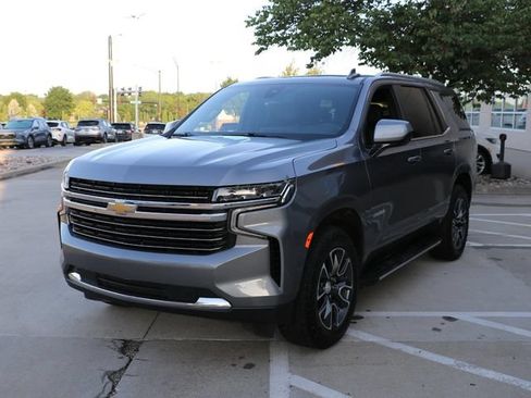 Used 2021 Chevrolet Tahoe LT AWD/4WD image 3
