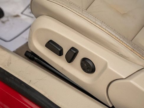 Used 2008 Volkswagen Eos Lux image 18